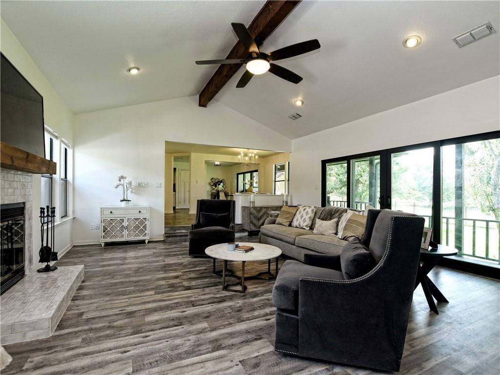 730 Vanguard ST — photo 3