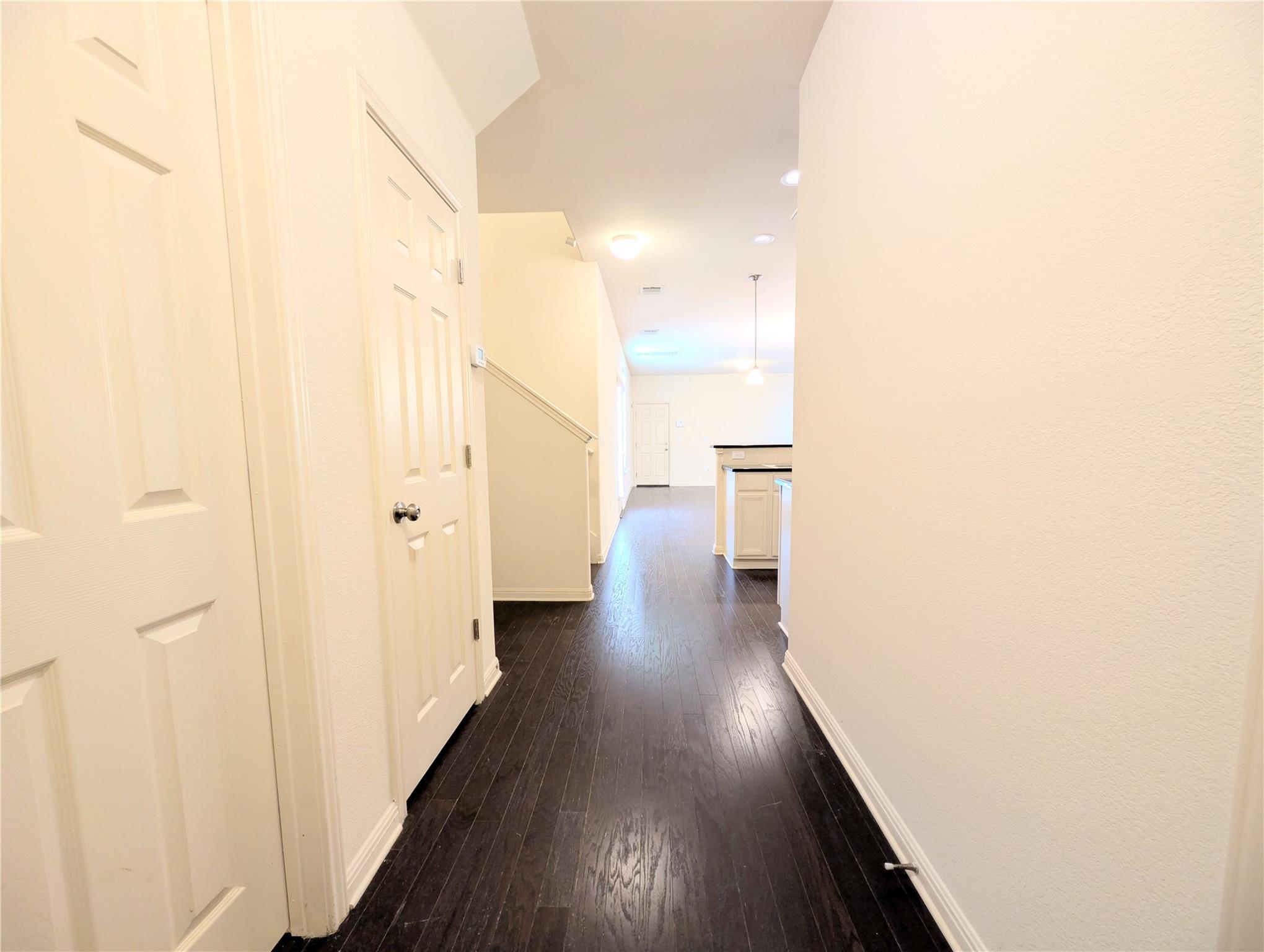 18410 Mammoth Cave BLVD — photo 5