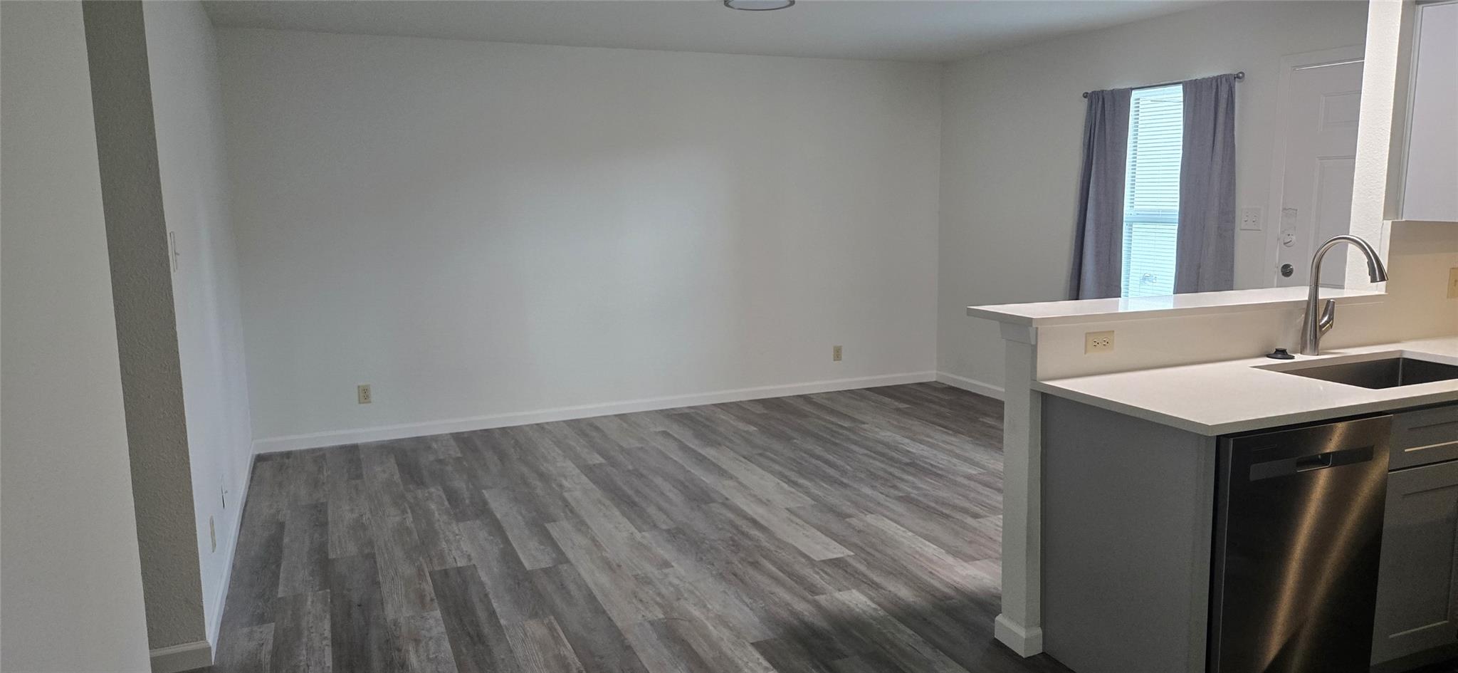 5504 ROSE HILL CIR #A — photo 3