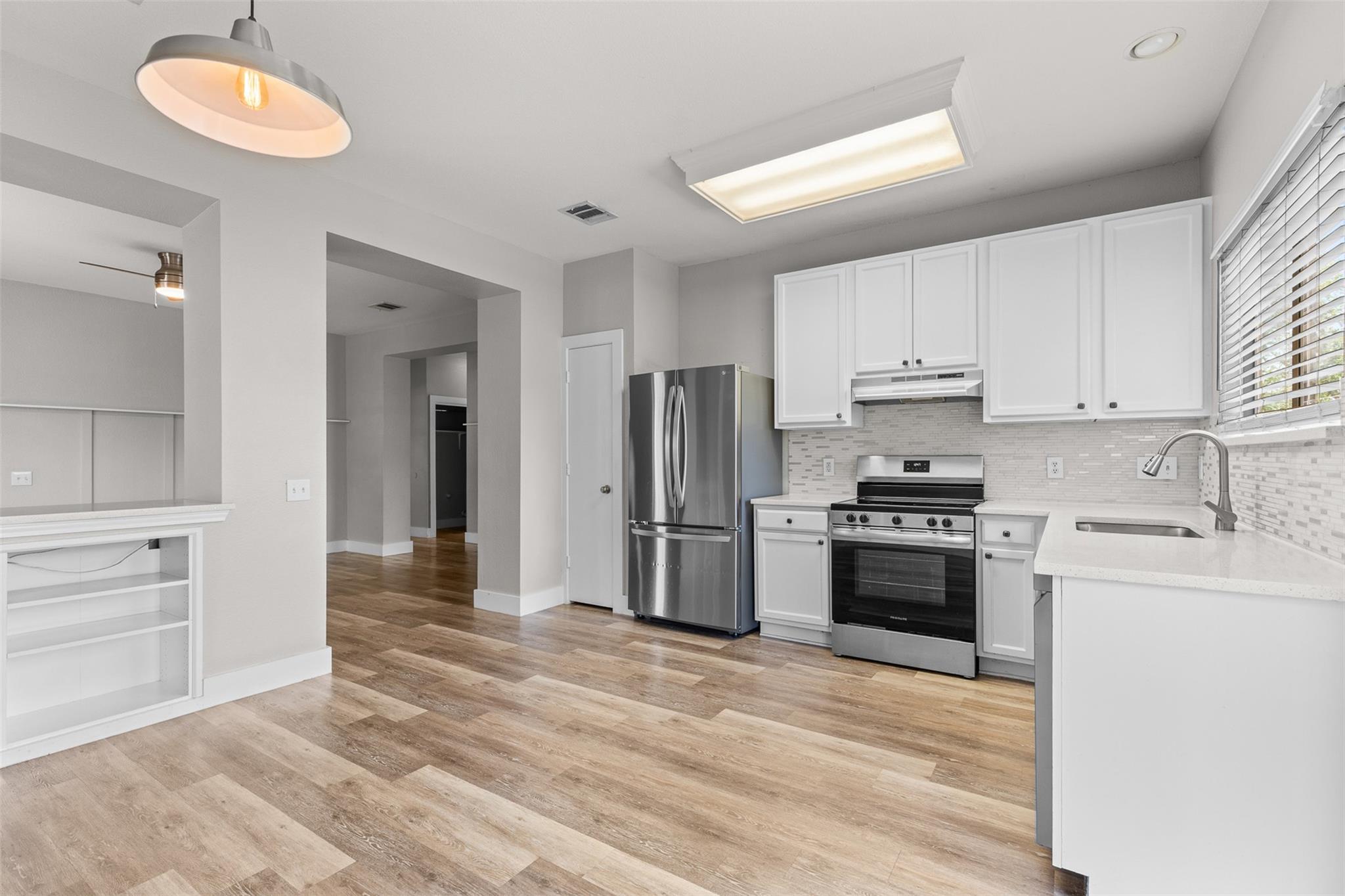 5501 Hearsey DR — photo 5