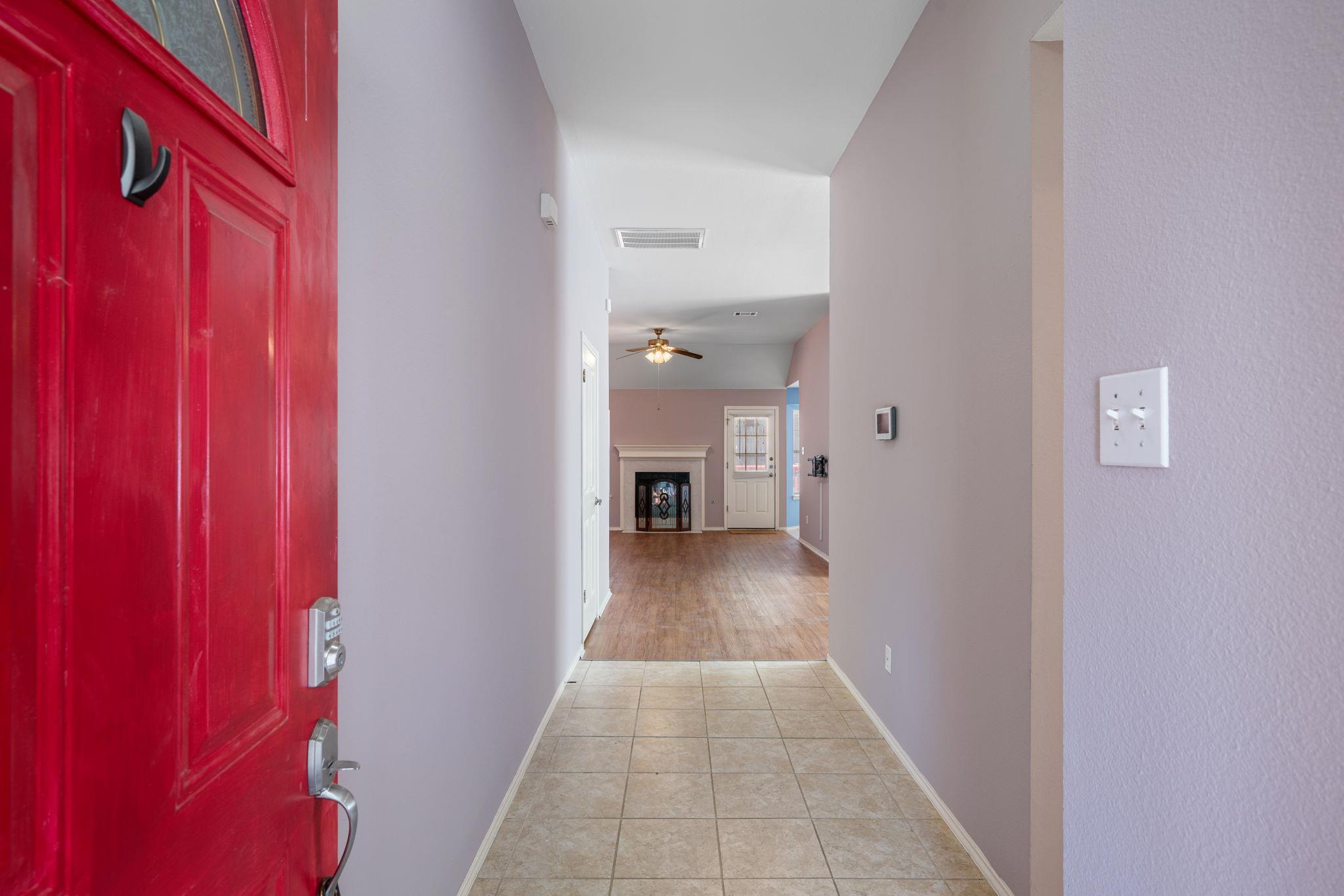 1110 Hatteras DR — photo 3