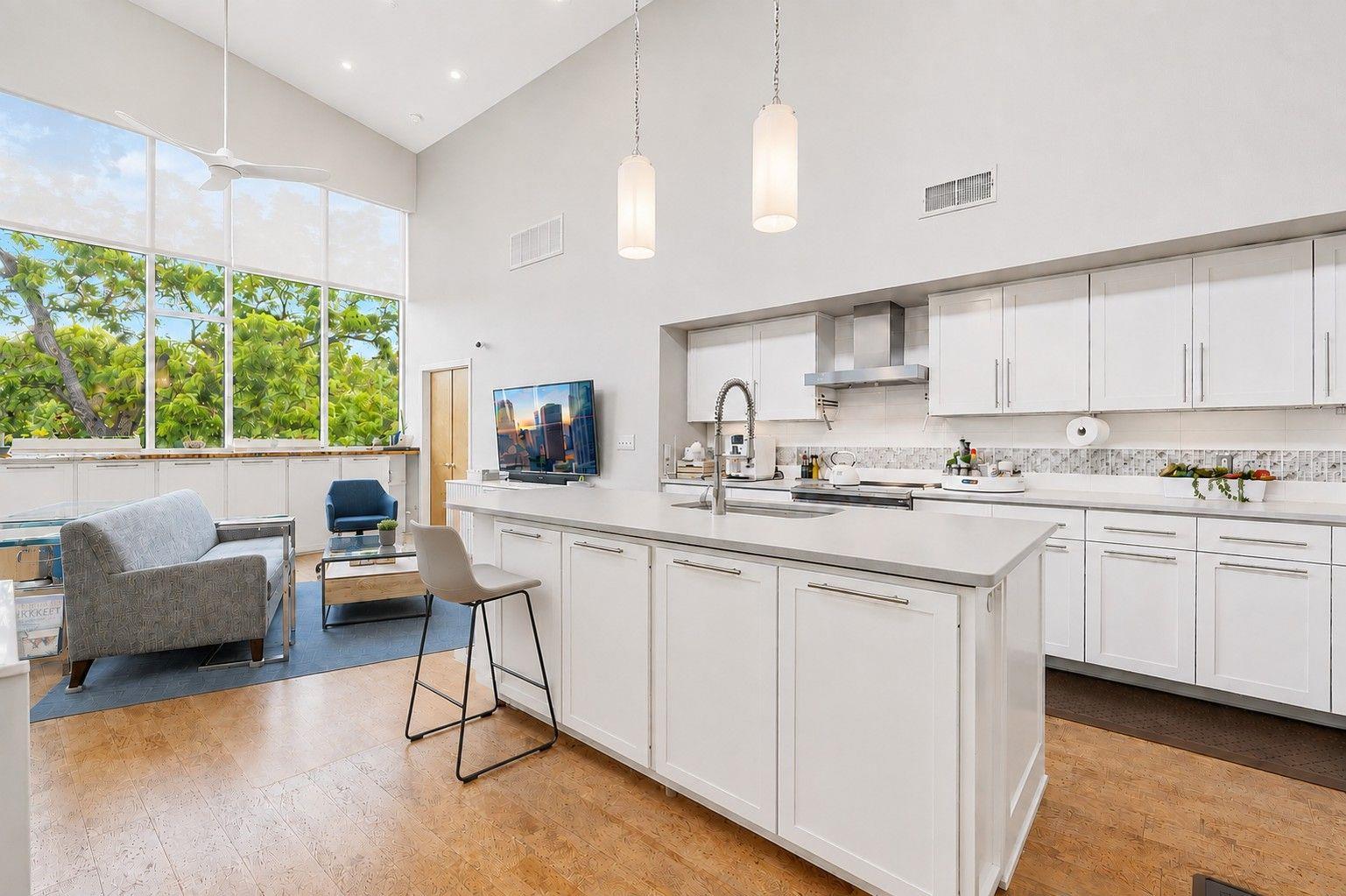 1600 Barton Springs RD #5406 — photo 4