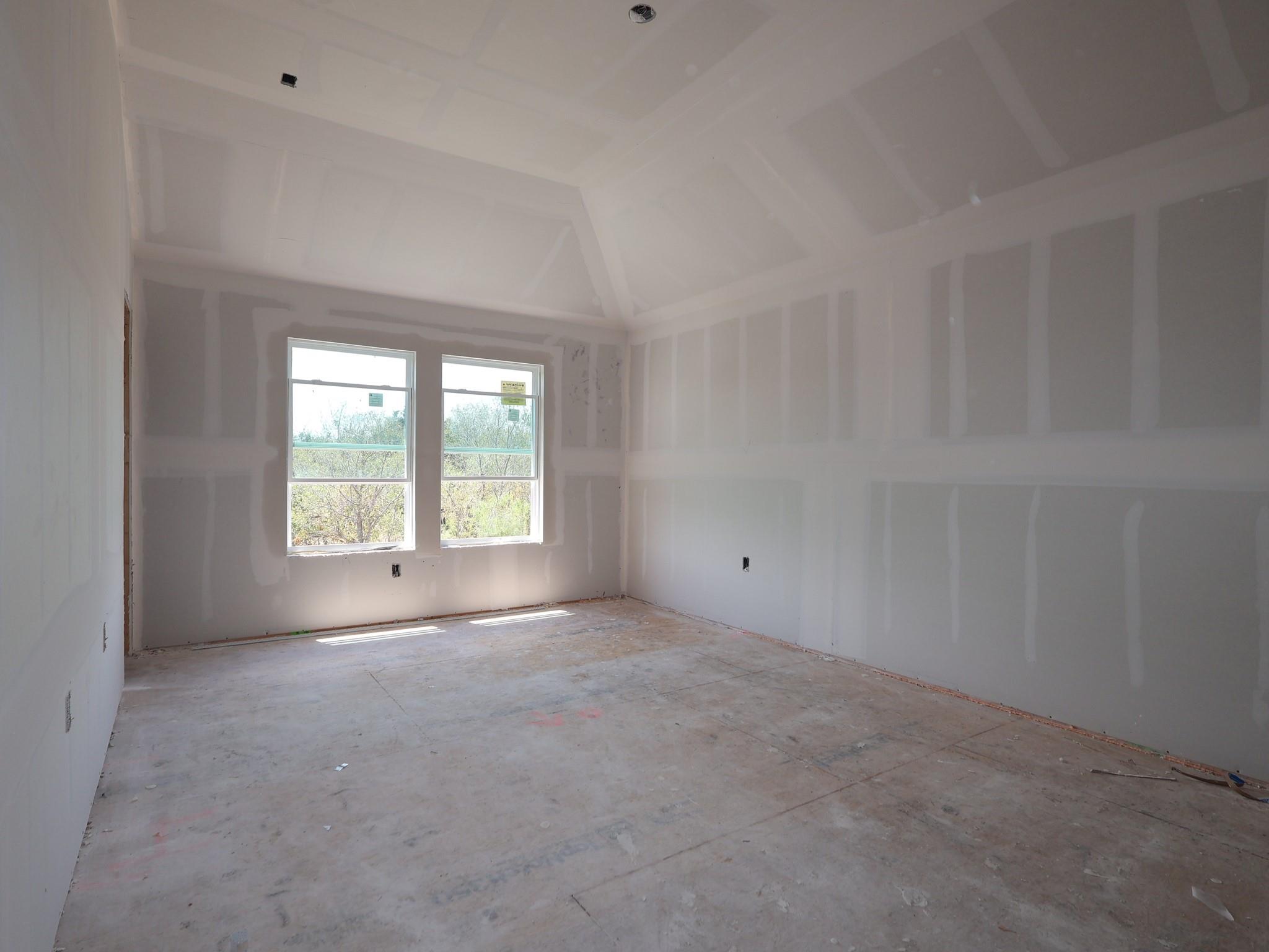 7425 Pullman CV — photo 4