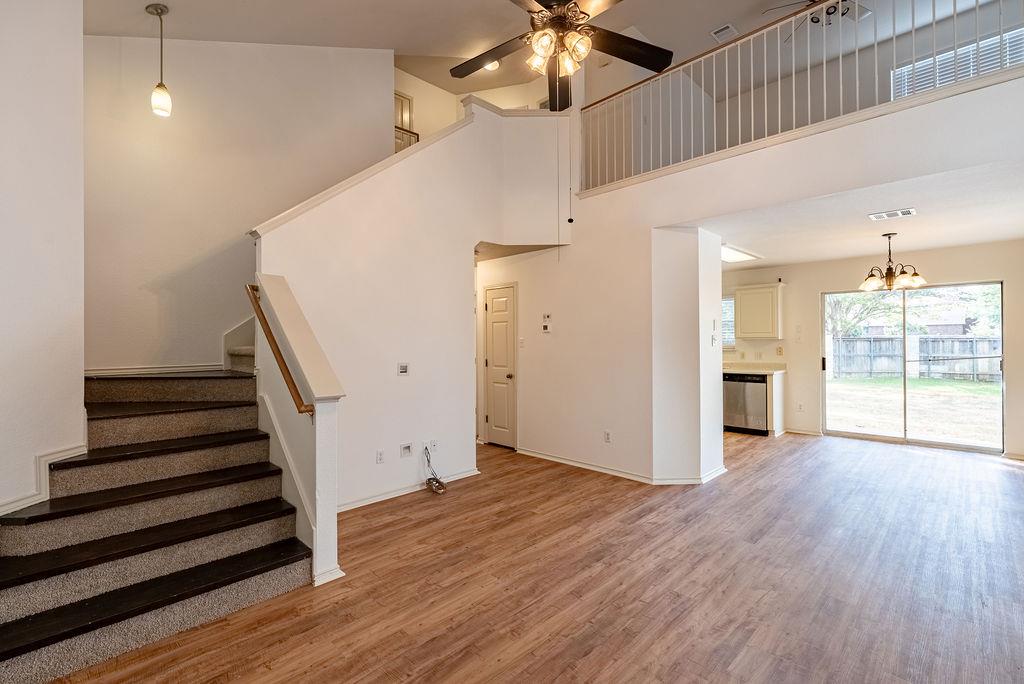 13505 Dulles Ave — photo 4