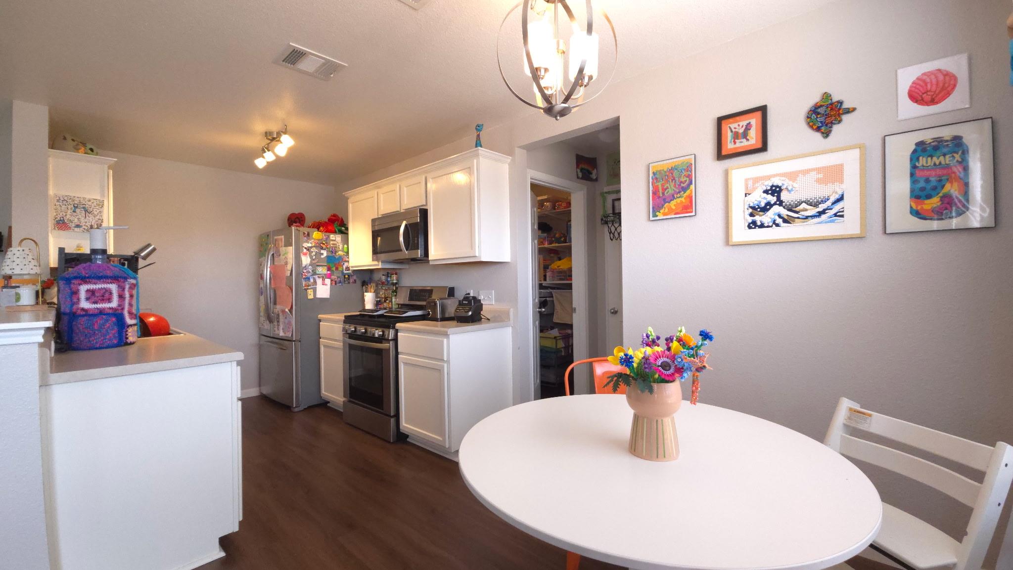 2405 Kale DR — photo 4