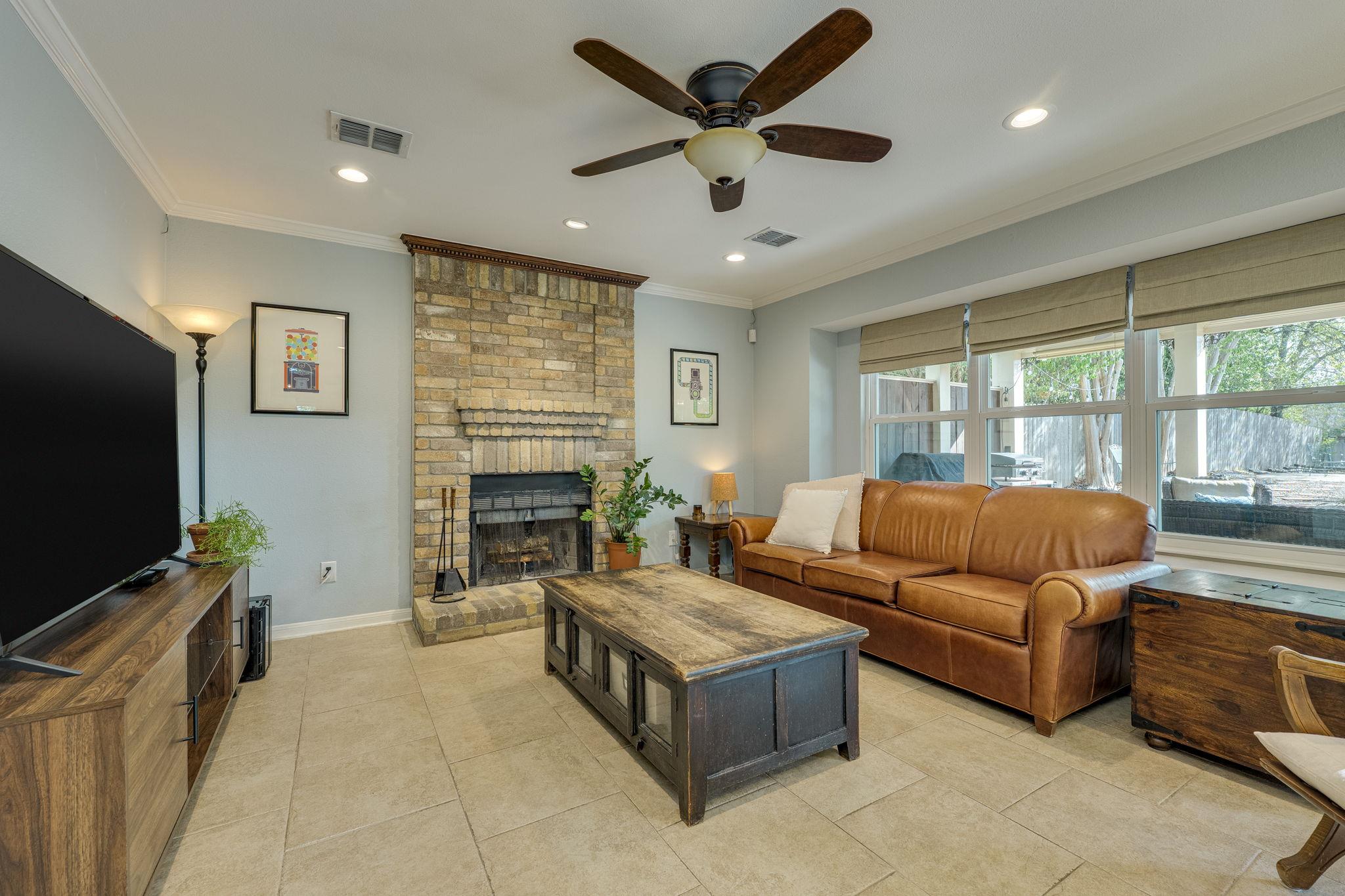 1433 Elm Brook DR — photo 5