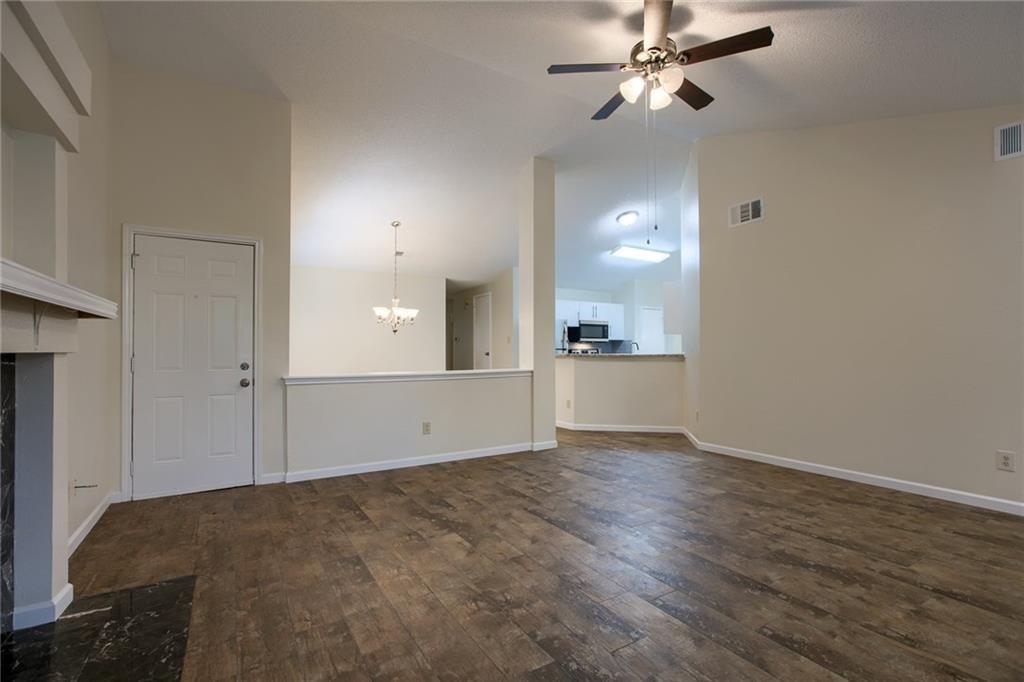 12320 Thompkins DR — photo 4