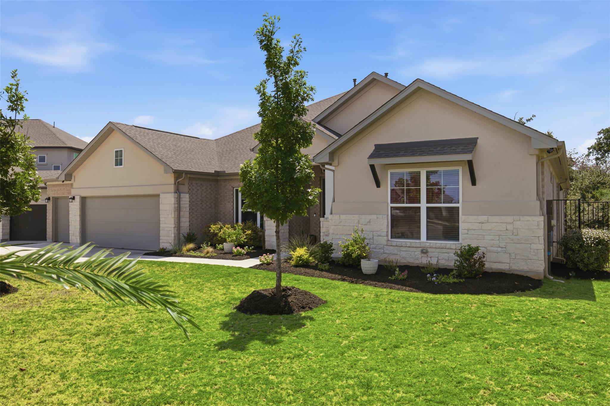 501 Great Lawn CV — photo 3