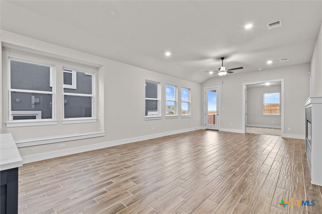 401 Stellar Wind DR — photo 4