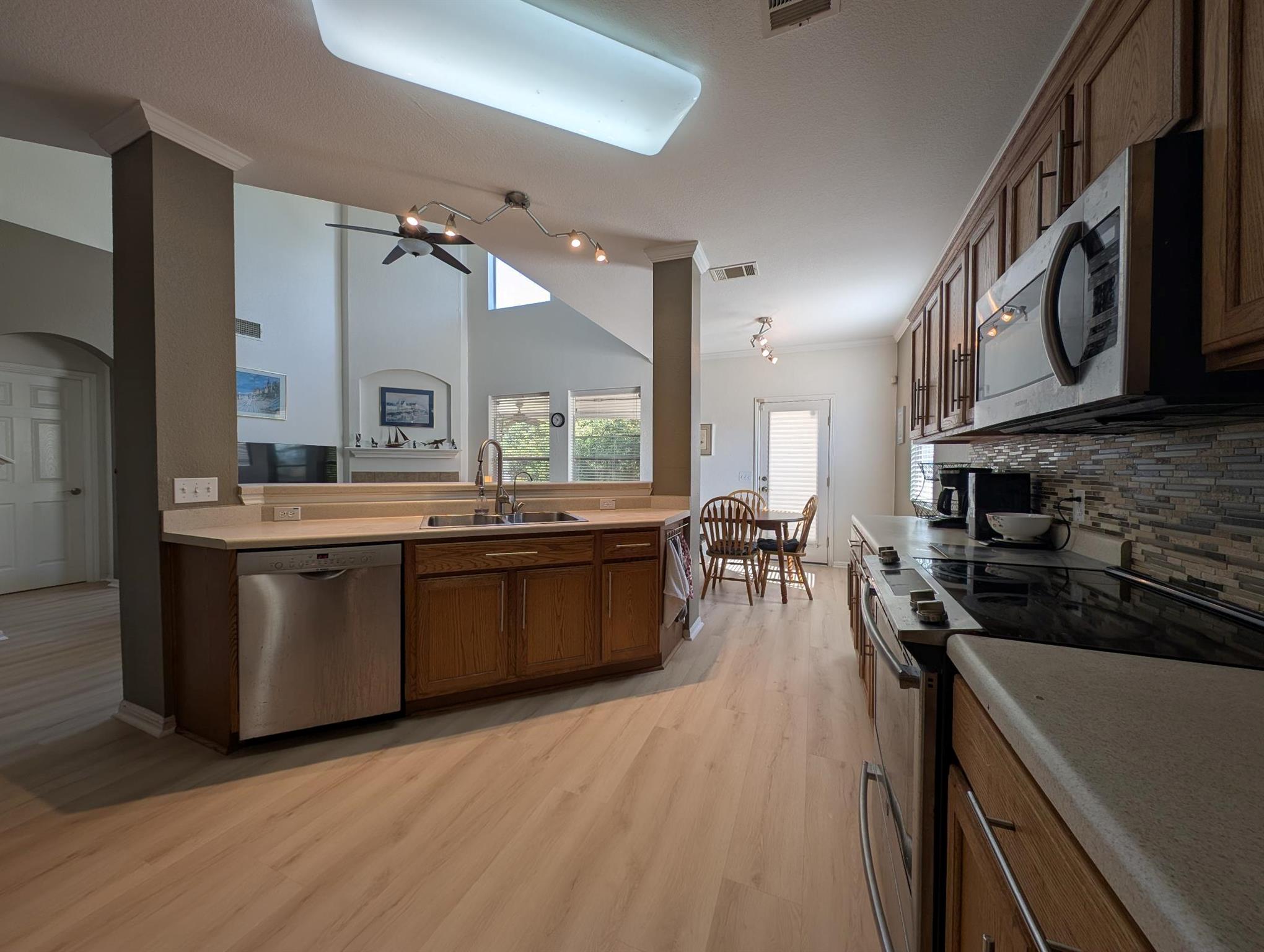 4810 Virginia Dare LN #88 — photo 4