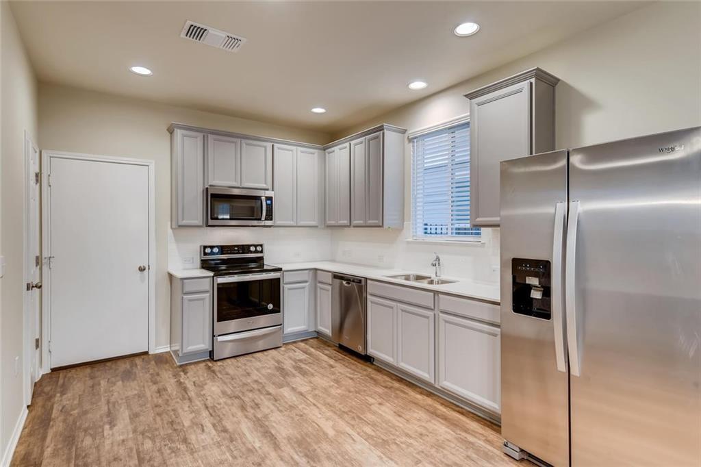 10409 Abana WAY #3 — photo 4