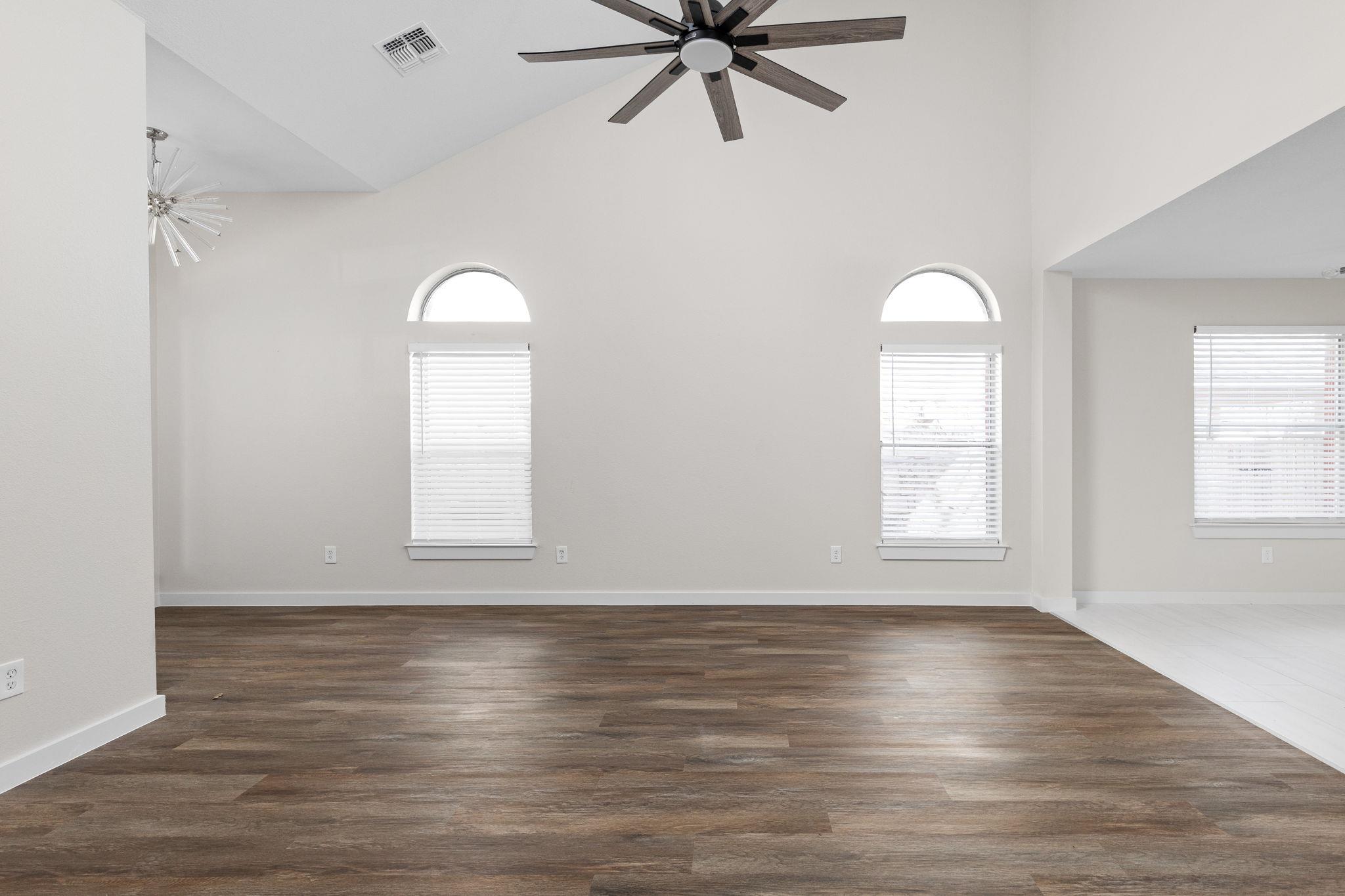 11116 Jim Thorpe LN — photo 4