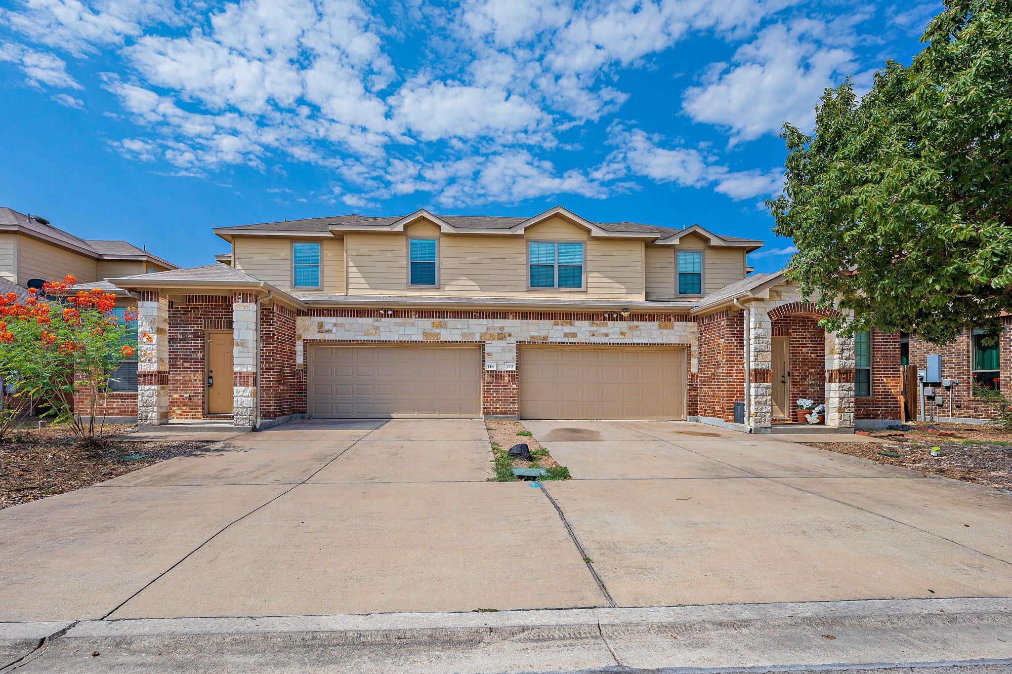 118 Creekside Villa DR