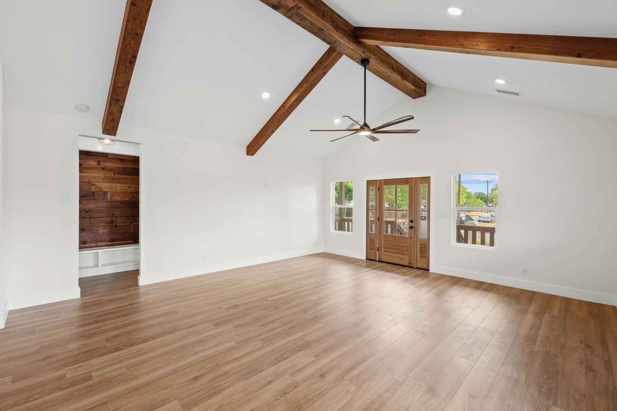 2102 Church ST — photo 4