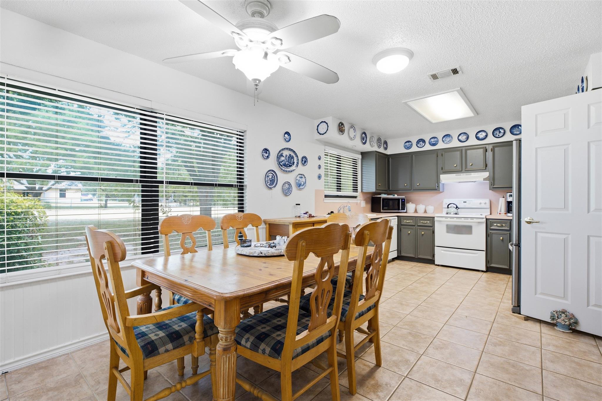 50208 Eagle Trace DR — photo 5