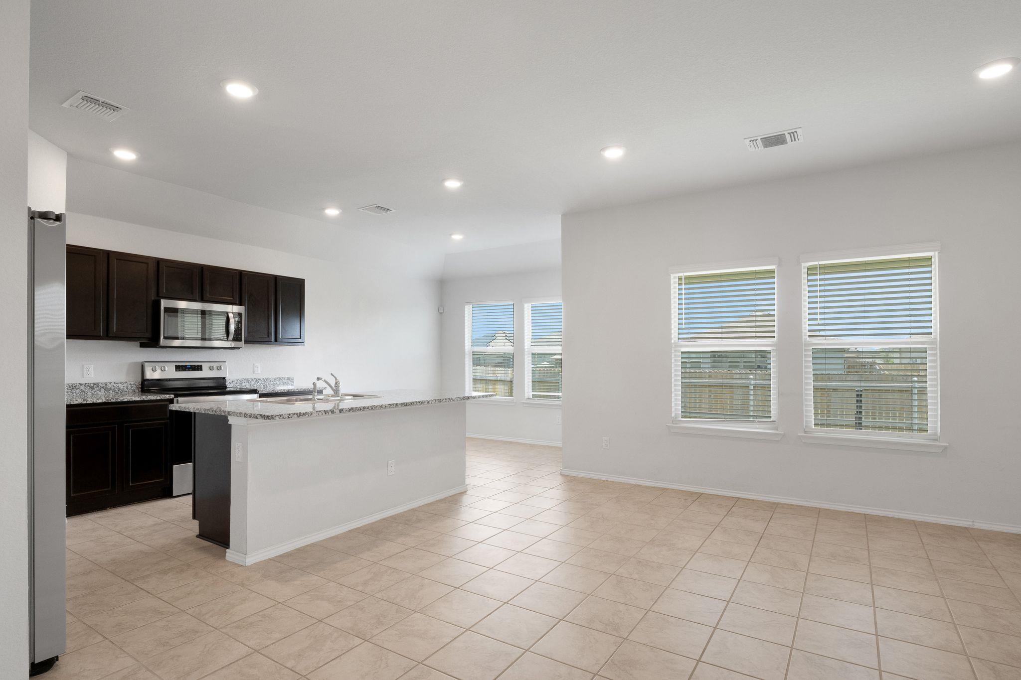 532 Taggart TRL — photo 5