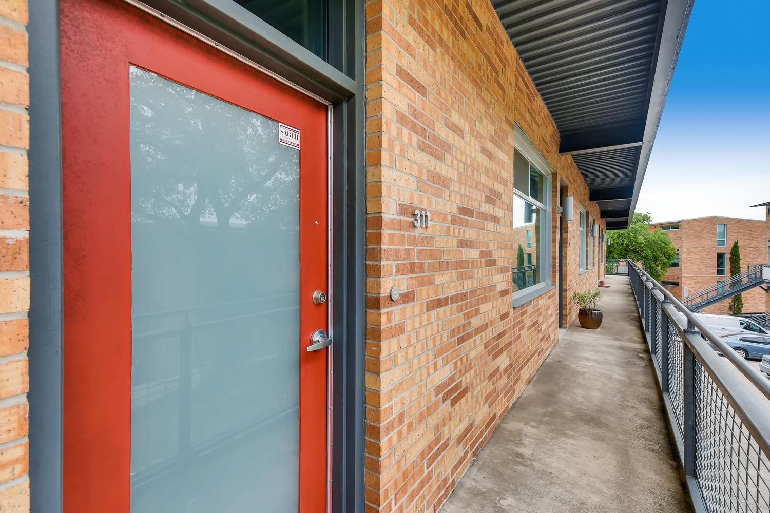 2205 Lamar BLVD #311 — photo 3