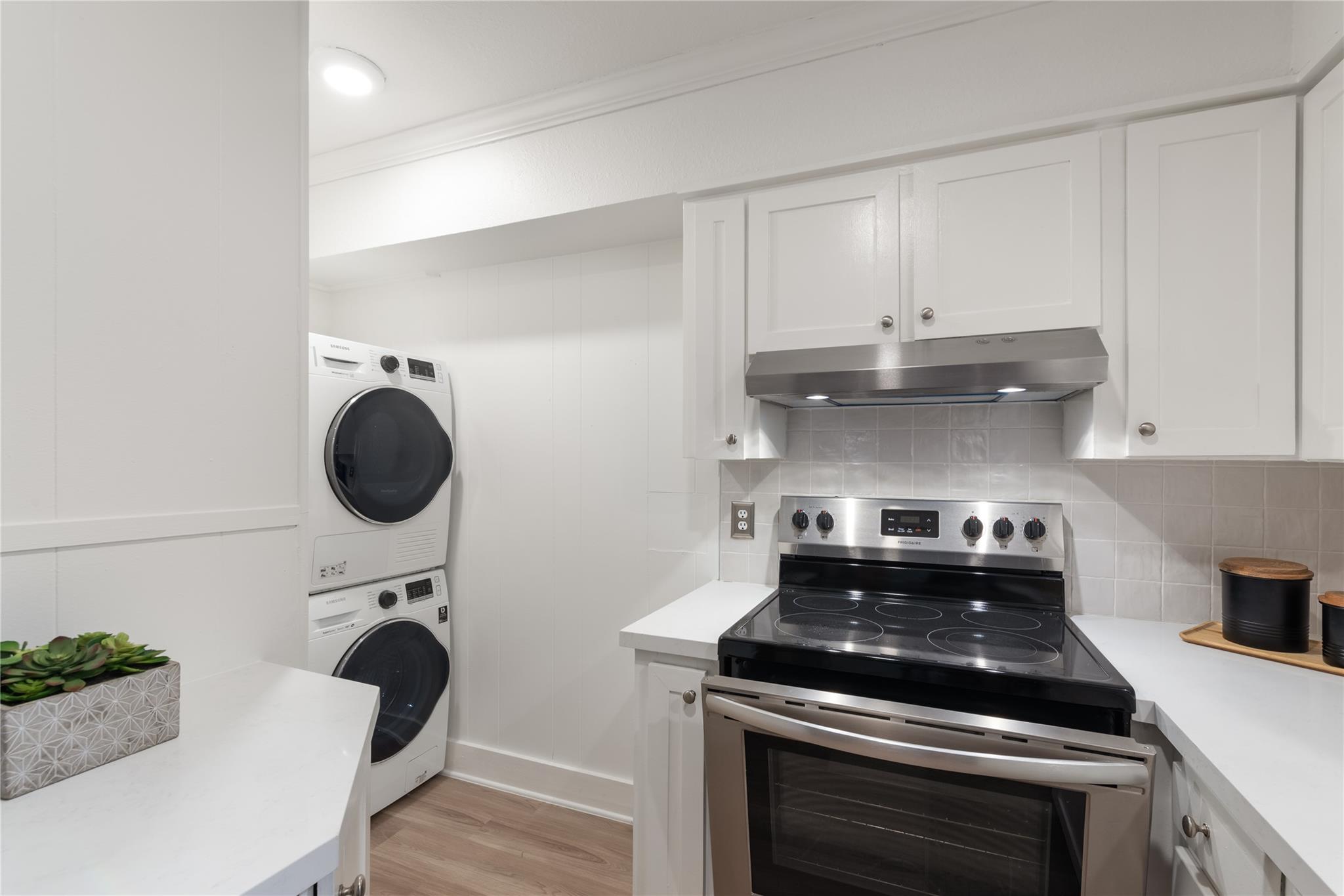 2122 Hancock DR #103 — photo 3