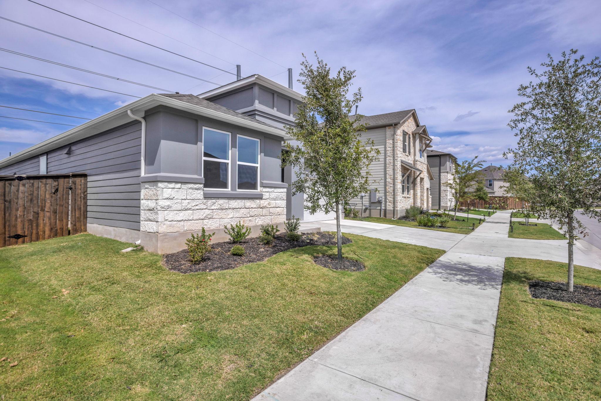 131 Adeline RD — photo 3