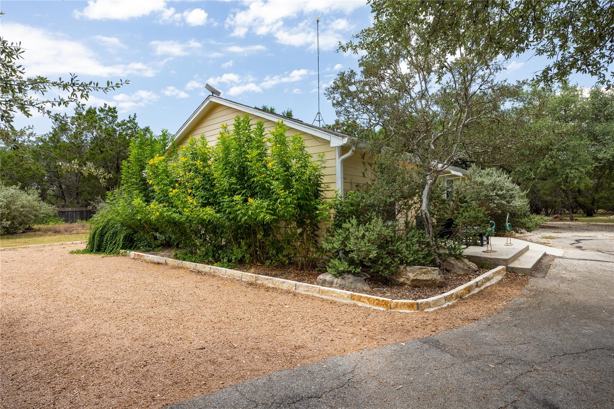 400 Unit A Oak Knob DR #A — photo 4