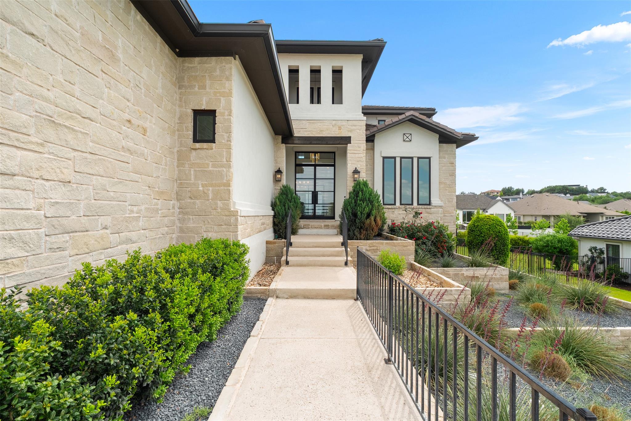 702 Serene Estates DR — photo 4
