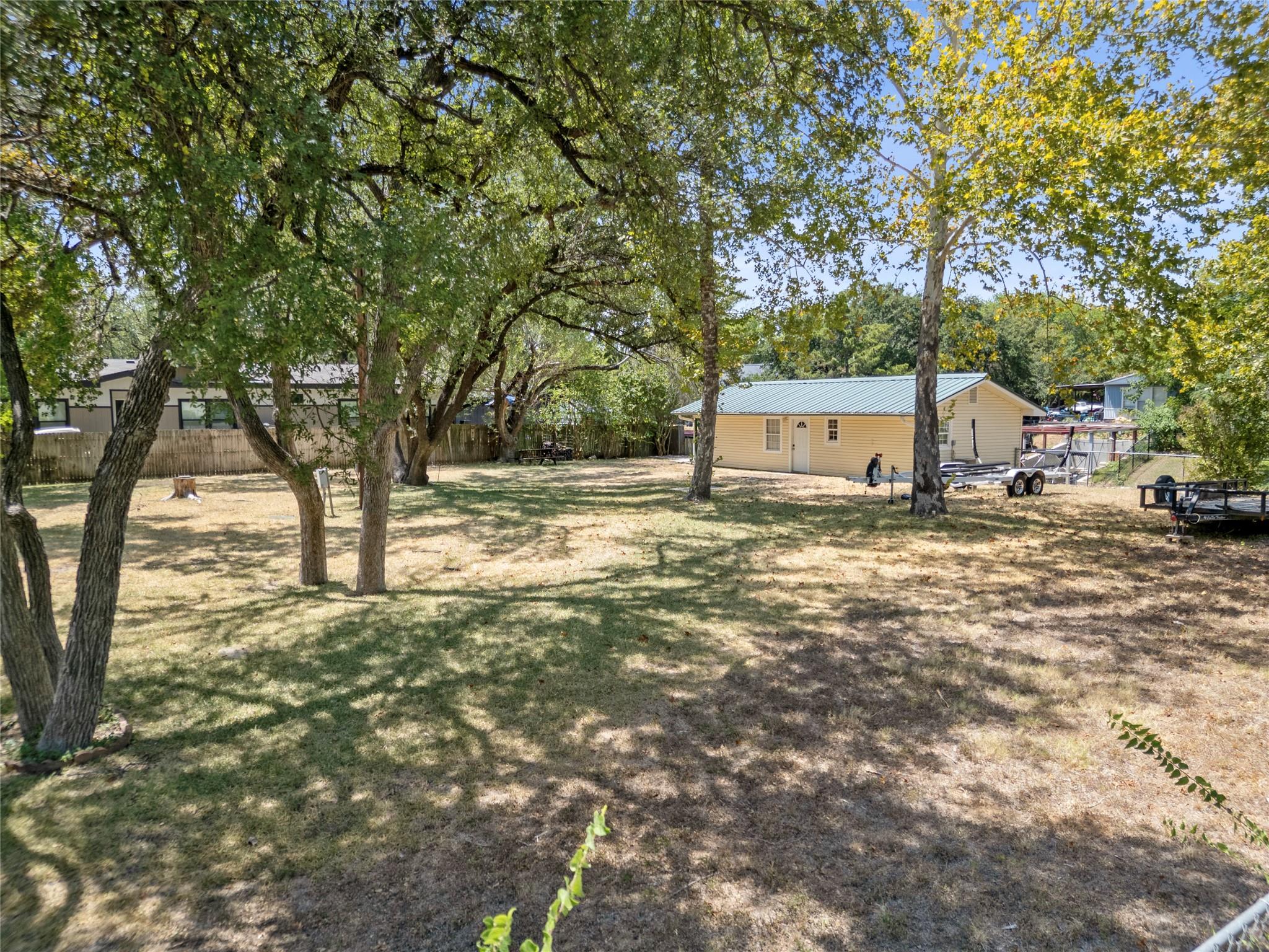 308 County Road 136B — photo 3