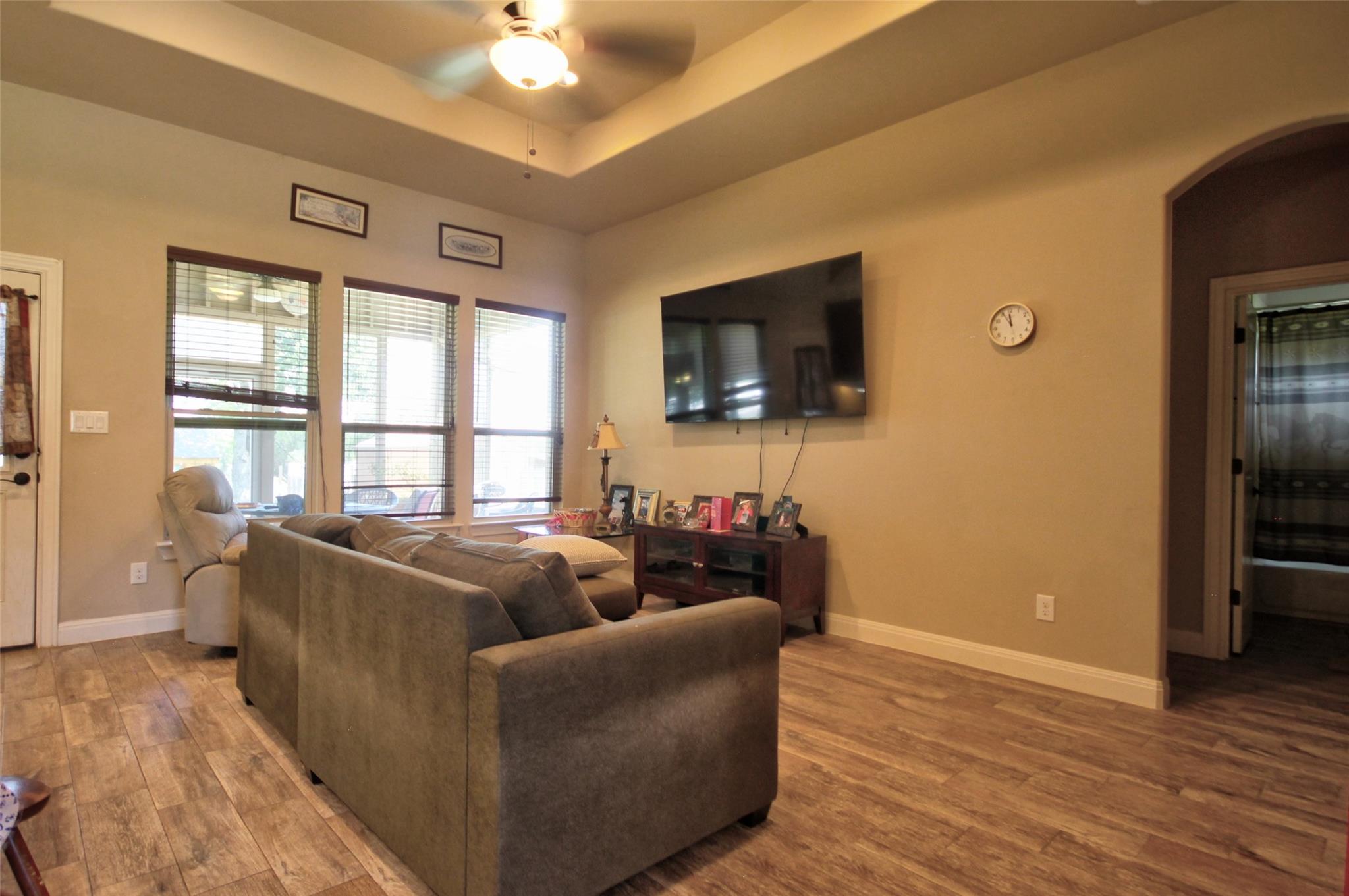 710 Panorama DR — photo 5