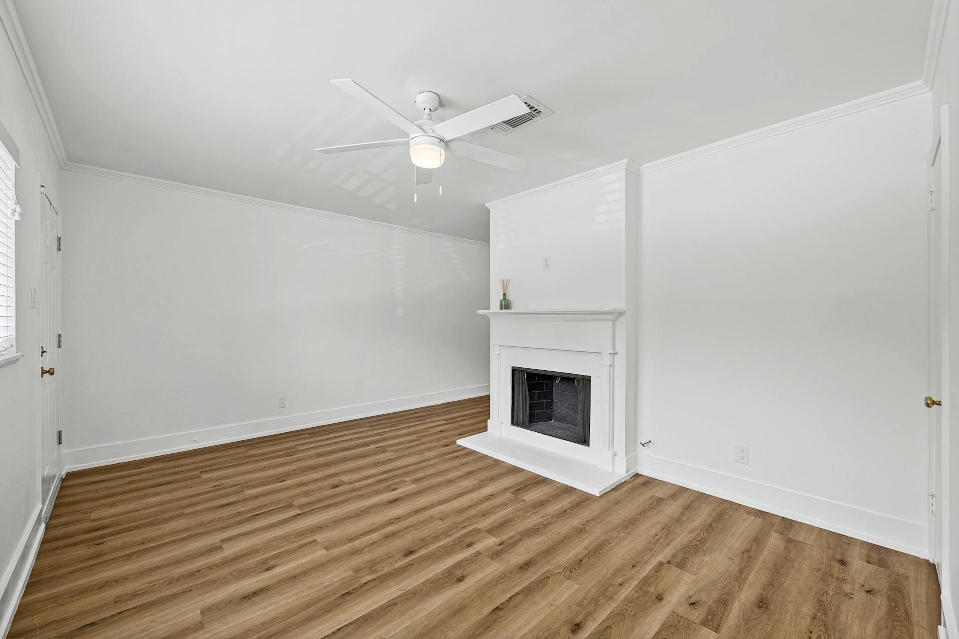 2401 Winsted LN #6 — photo 5