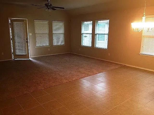 520 Brook DR — photo 3