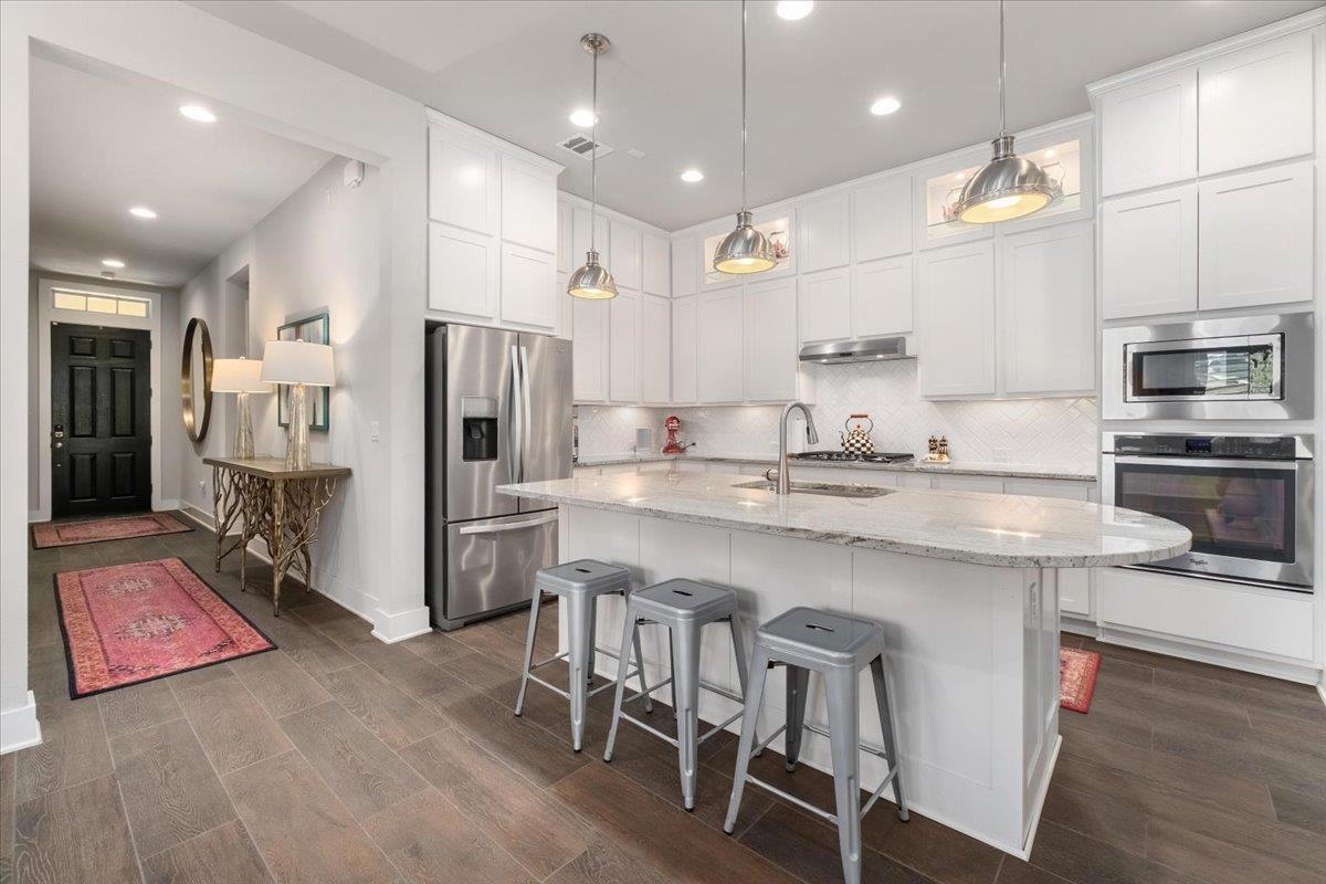 10700 Twisted Elm DR #55 — photo 4