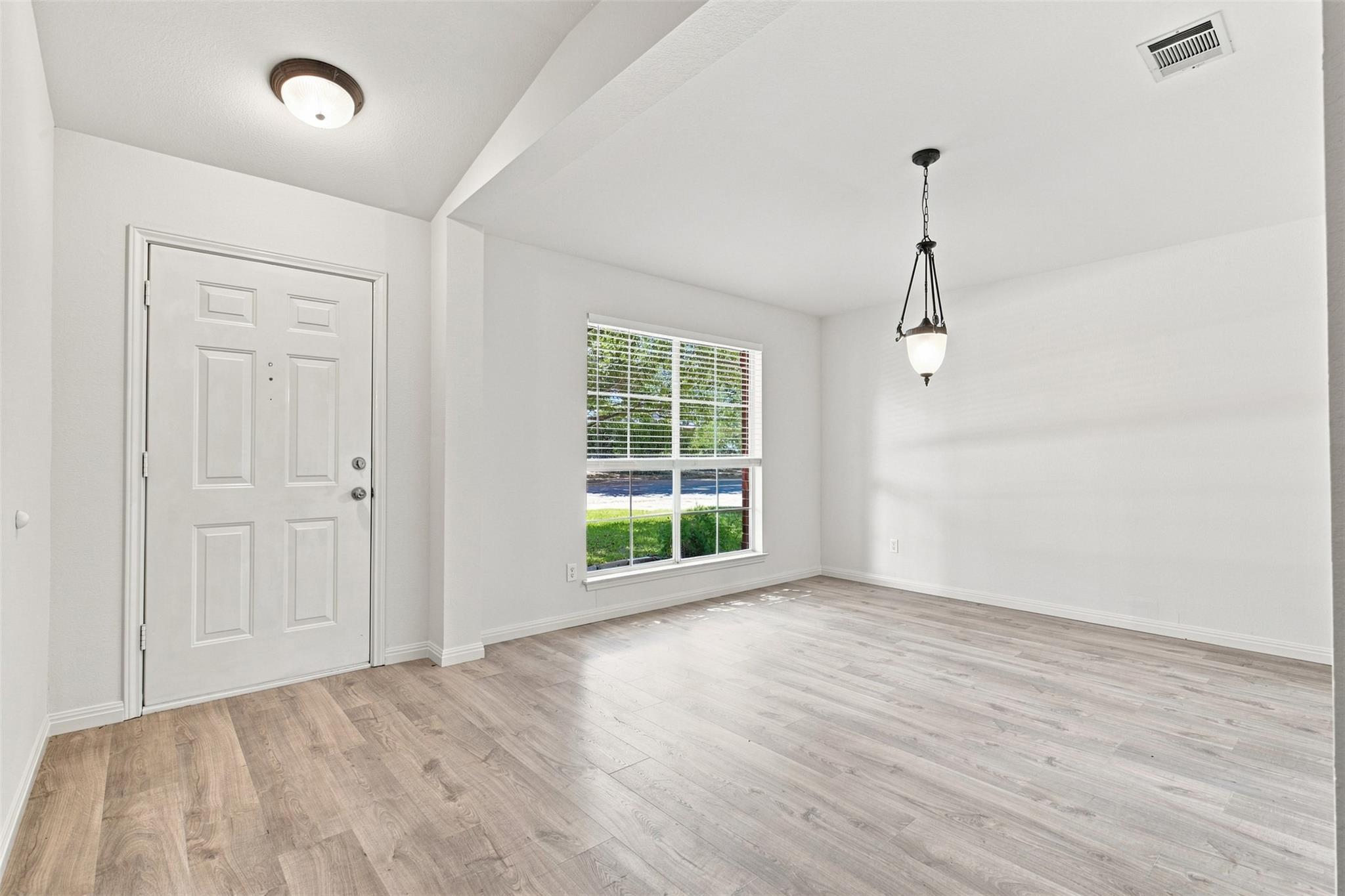 2517 Vernell WAY — photo 5
