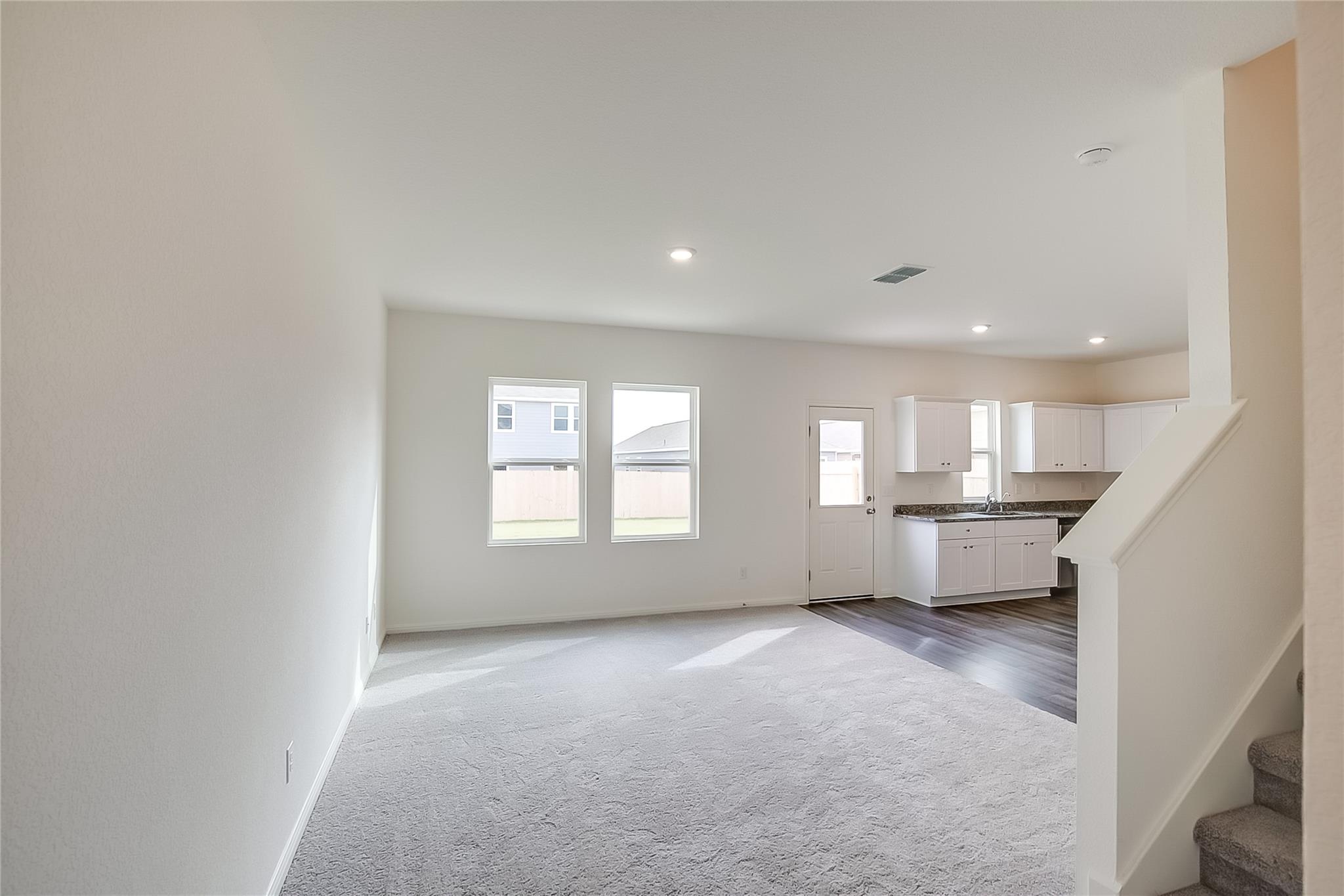 110 Blackbear DR — photo 5