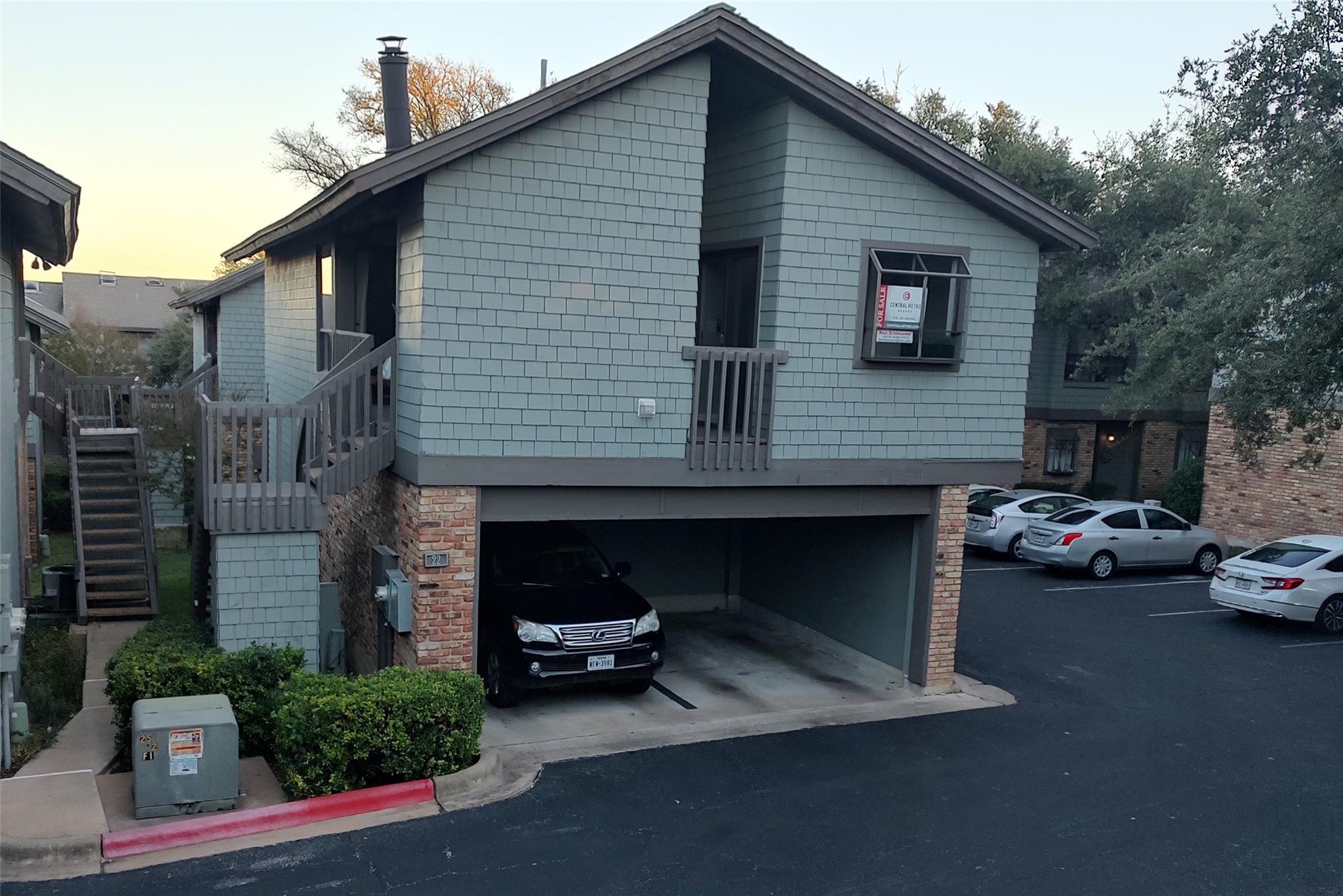 7122 Wood Hollow DR #22 — photo 3