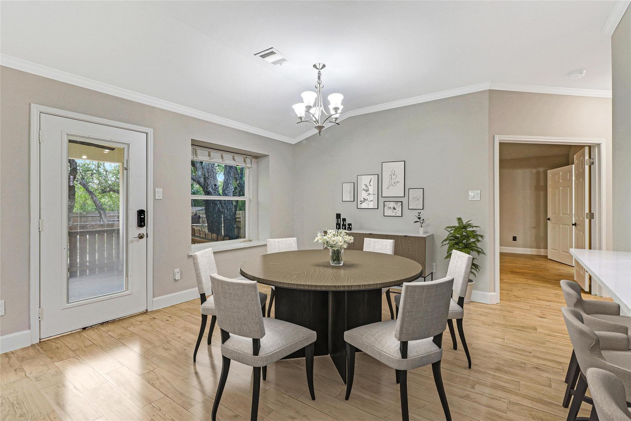 305 Dayna CV — photo 4