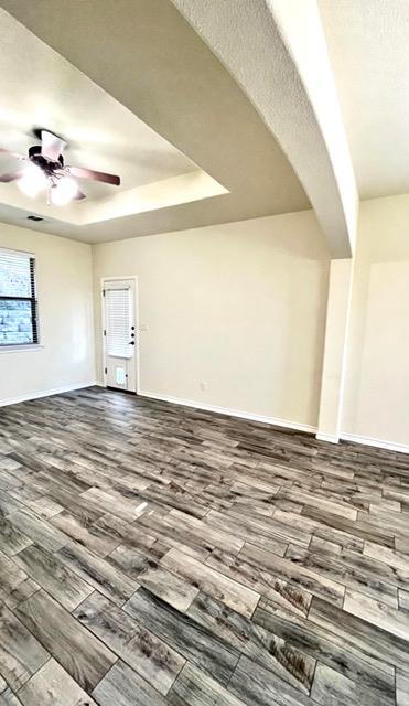 1405 Delsie DR #B — photo 4