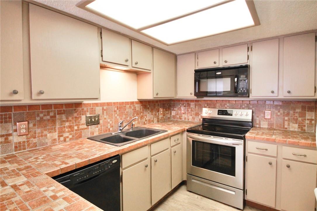 8418 Fathom CIR #201 — photo 5