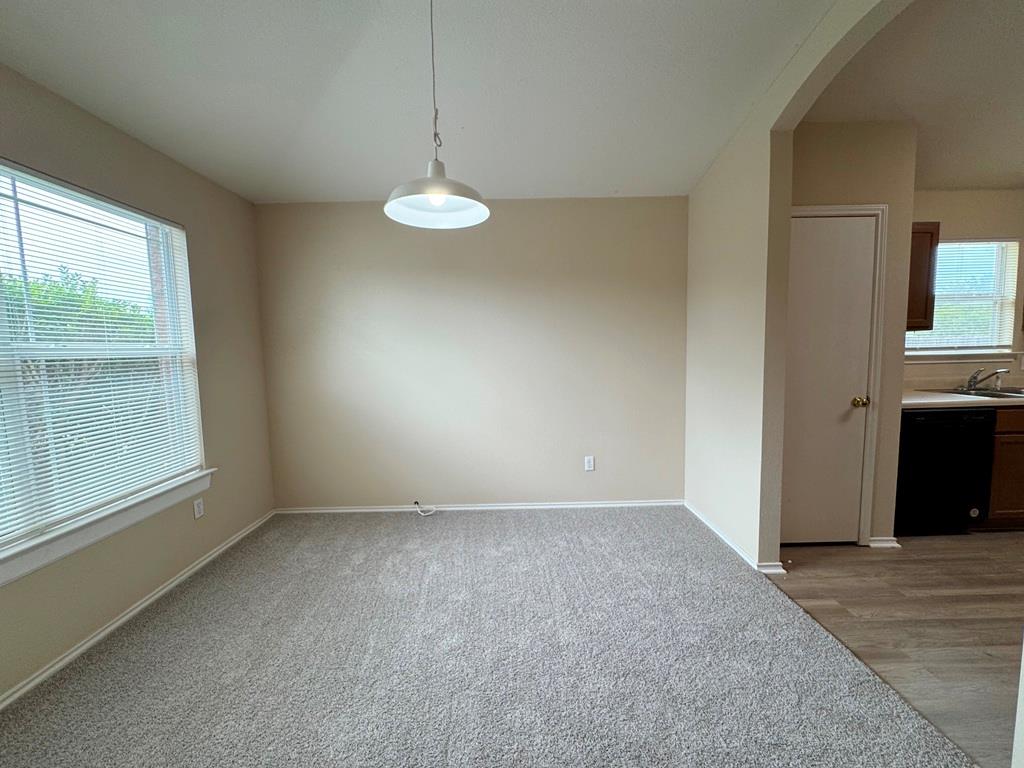 209 Katy B LN — photo 4