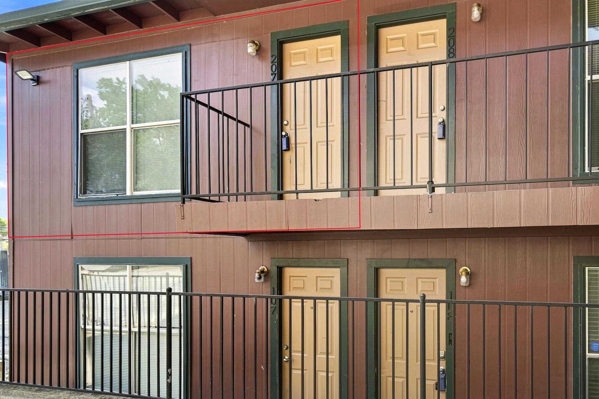 2319 Greenfield PKWY #207 — photo 5