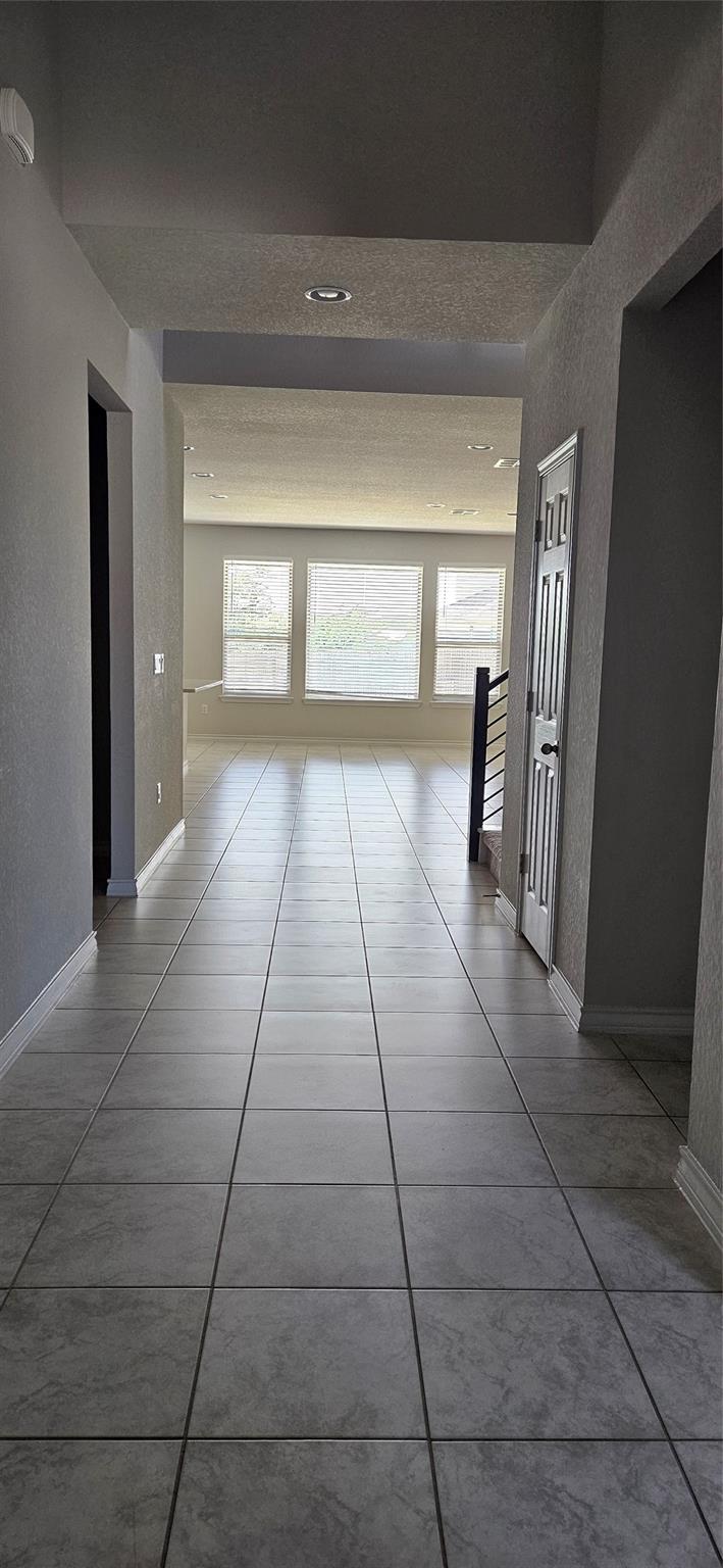 16700 Fresno CV — photo 3