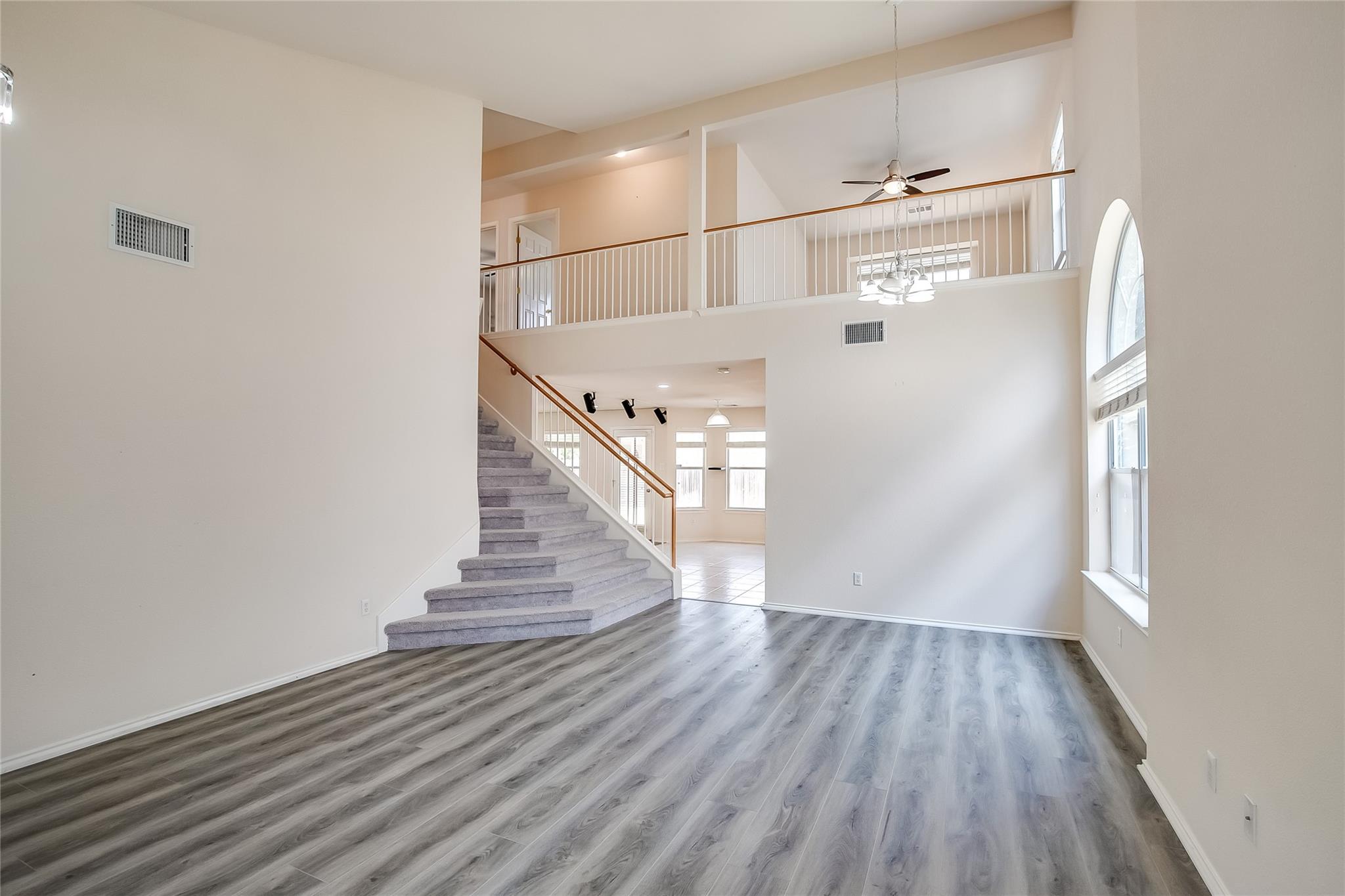 11116 Los Comancheros RD — photo 5