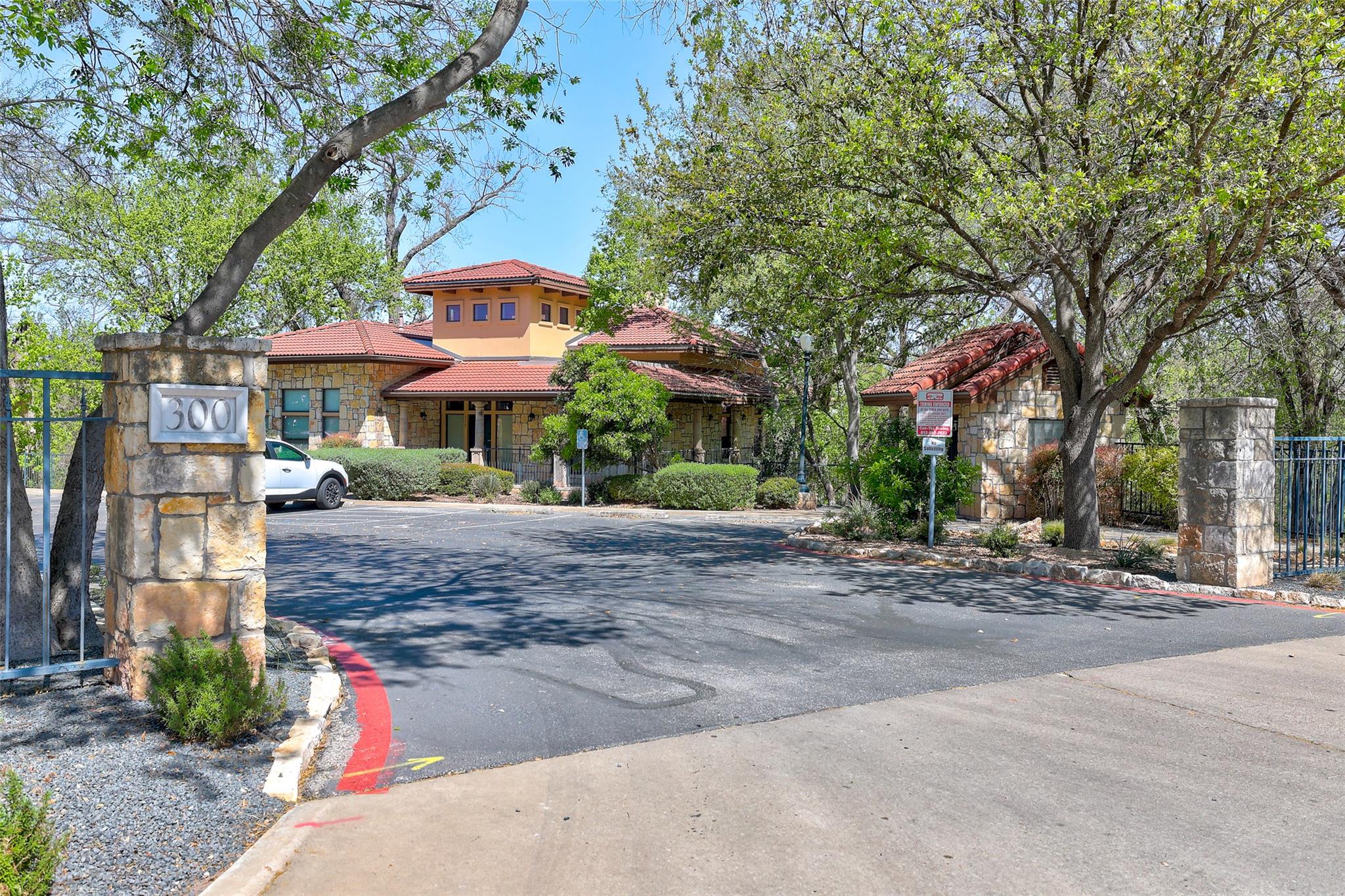 300 San Gabriel Village BLVD #512 — photo 4
