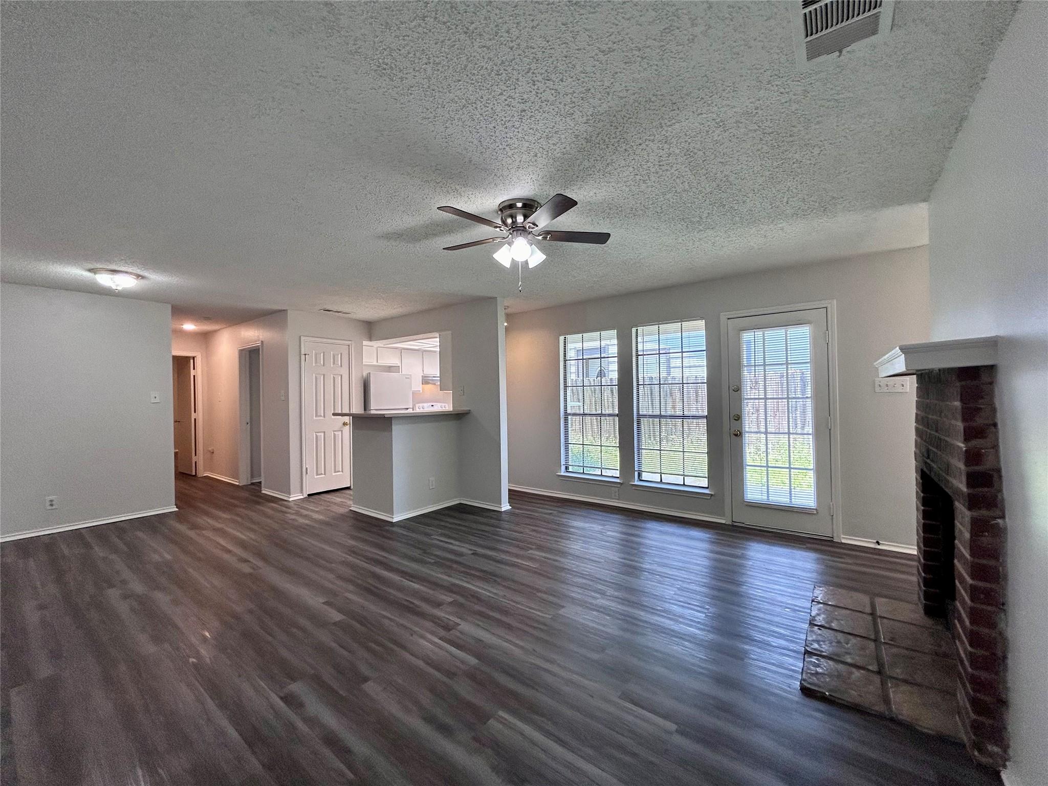 9212 Kempler DR #A — photo 5