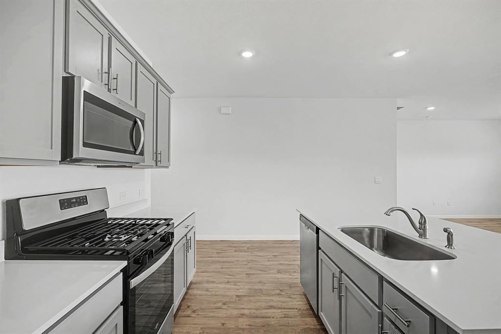 1908 Pogonip PL — photo 3
