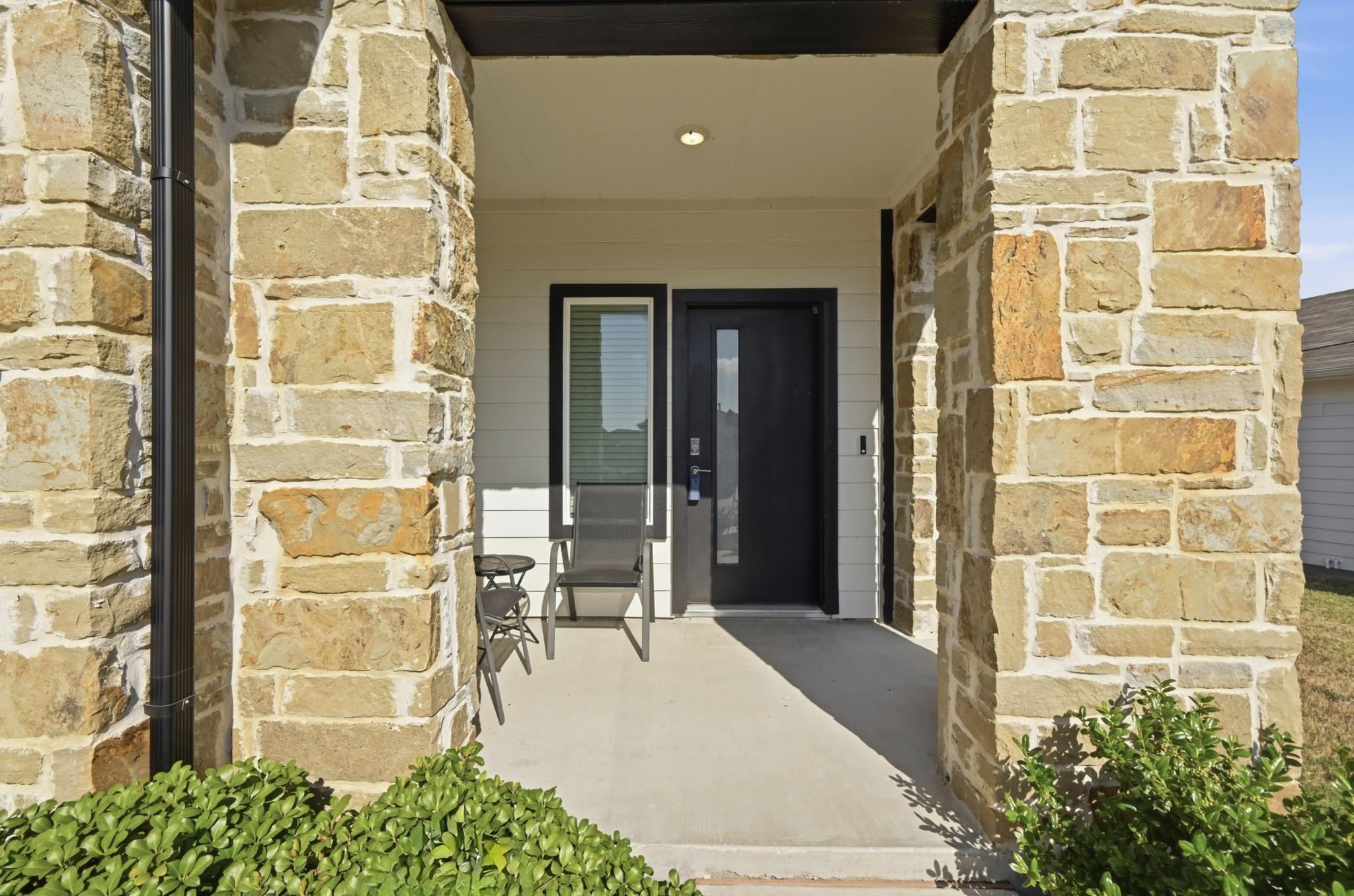 526 Millbrook BLVD — photo 4