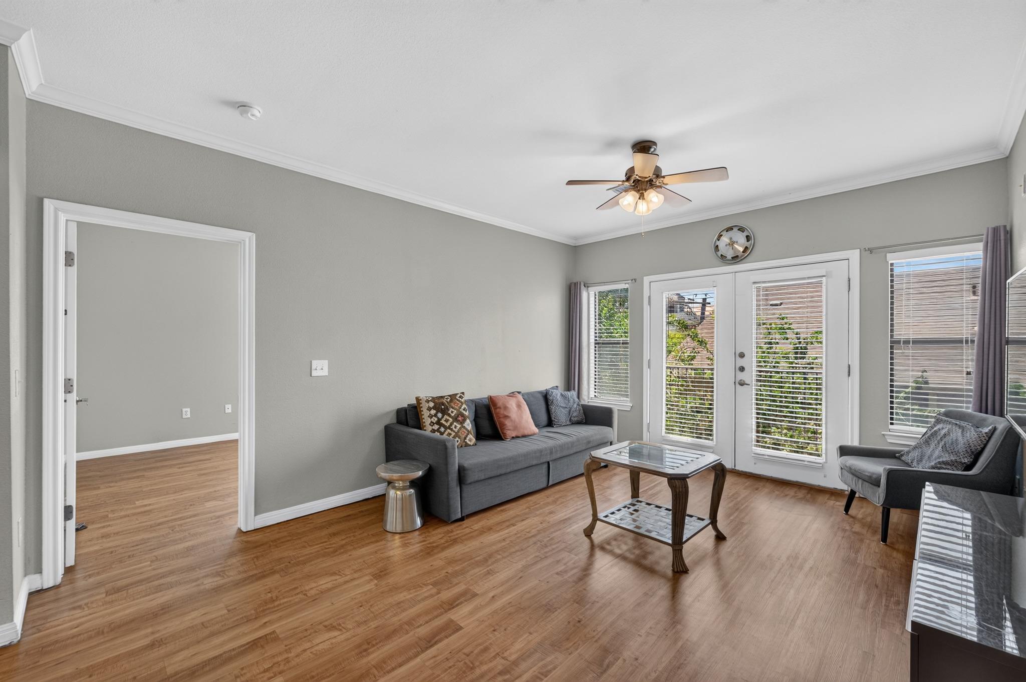 2502 Leon ST #304 — photo 3