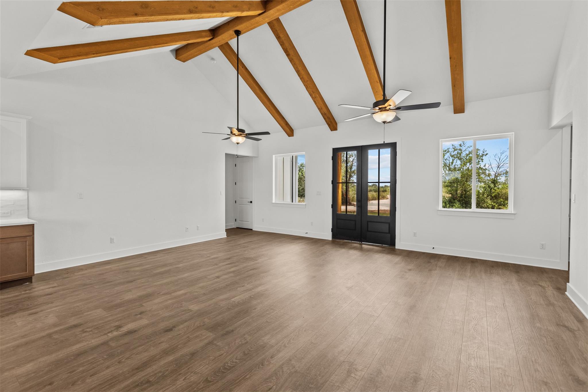 1550 Barth Rd — photo 3