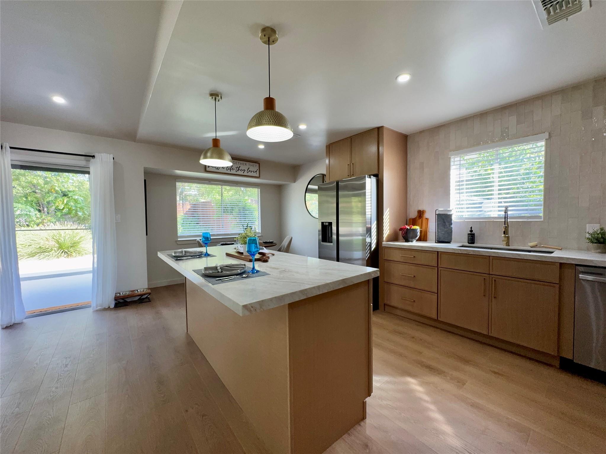 7001 Watchwood DR — photo 4