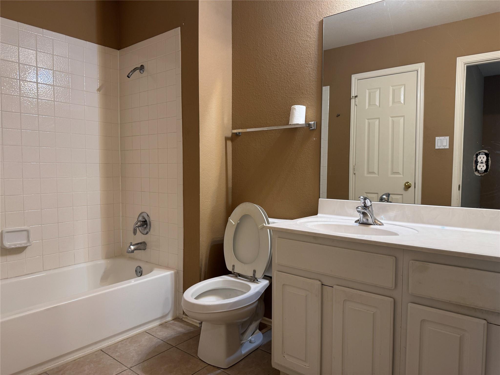 1900 Scofield Ridge PKWY #3503 — photo 3