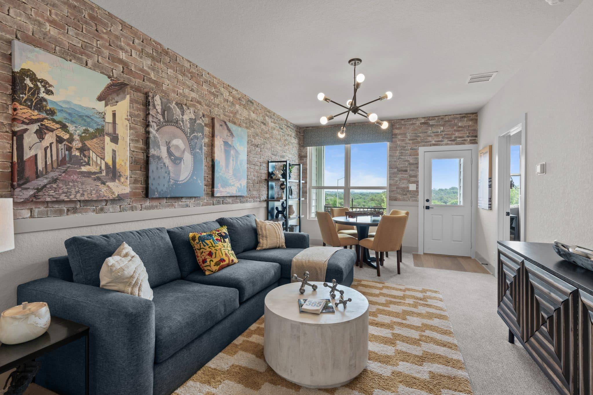 219 Flora Springs CV — photo 3