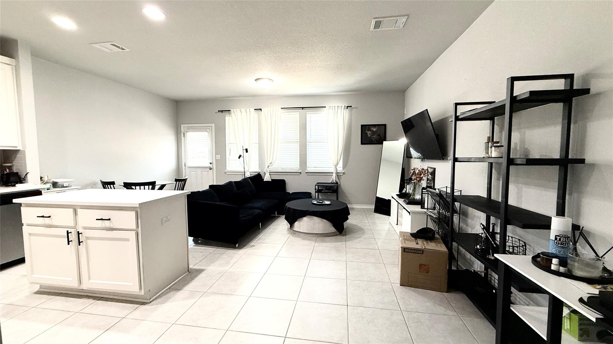 1761 Artesian Springs XING — photo 4